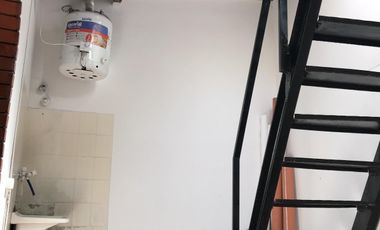 Casa tipo departamento 3 ambientes a metros de Antártida e Yrigoyen