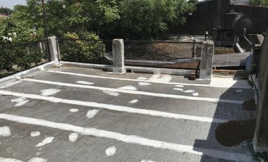 Casa tipo departamento 3 ambientes a metros de Antártida e Yrigoyen