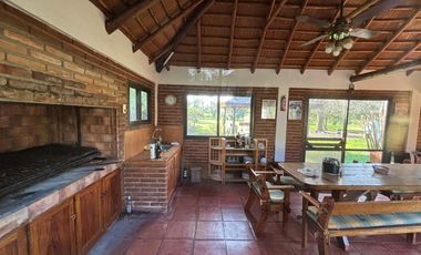 Quinta en venta - 3 Dormitorios 2 Baños - Cochera - 24.149Mts2 - La Plata
