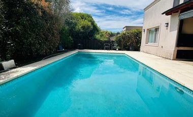 CASA 4 AMBIENTES EN LOS PARAÍSOS, LOS CARDALES