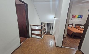 VENTA CASA 6 AMBIENTES EN VILLA ADELINA