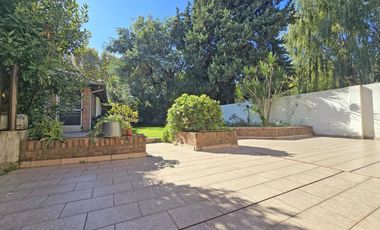 VENTA CASA 6 AMBIENTES EN VILLA ADELINA