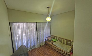 VENTA CASA 6 AMBIENTES EN VILLA ADELINA