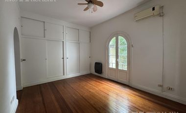 Venta Casa 7 ambientes en Vicente Lopez