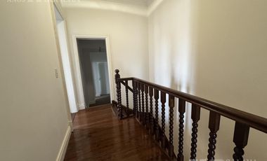 Venta Casa 7 ambientes en Vicente Lopez