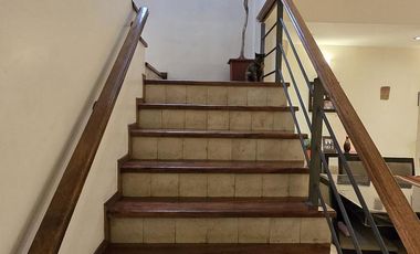 Venta casa 4 ambientes con cochera y parque en Barracas