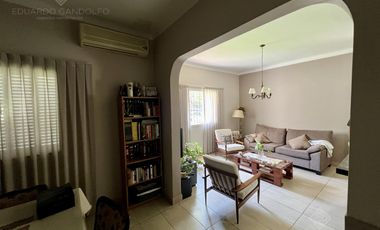 IMPECABLE Chalet de 4 dorm   2 baños - Apto Crédito!!!