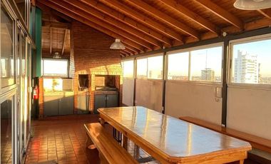 Departamento en venta - 3 Dormitorios 2 Baños - 117mts2 - Berazategui