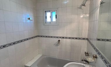 Departamento en venta - 3 Dormitorios 2 Baños - 117mts2 - Berazategui