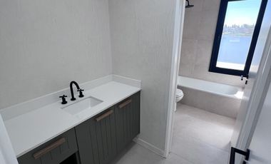 Venta Casa 4 dormitorios en  Santa Ana