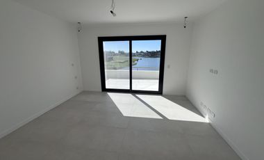 Venta Casa 4 dormitorios en  Santa Ana