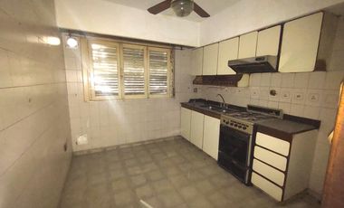 Local en Lanús Oeste