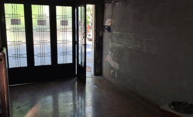 Local en Lanús Oeste