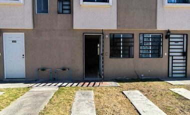 Casa Seminueva en Valle de Lirios, Zumpango