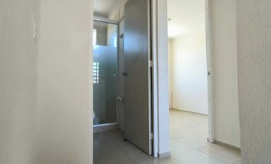 Casa Seminueva en Valle de Lirios, Zumpango