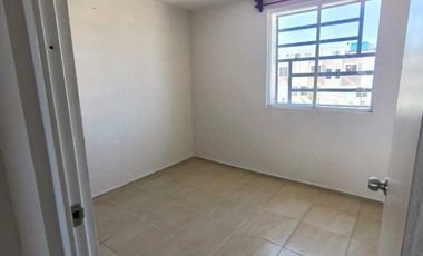 Casa Seminueva en Valle de Lirios, Zumpango