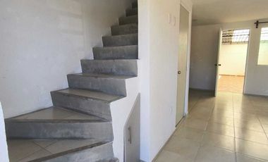 Casa Seminueva en Valle de Lirios, Zumpango