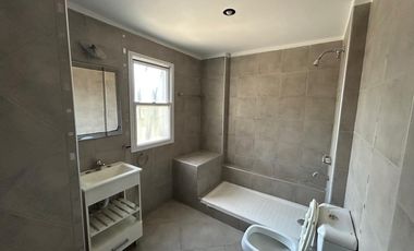 Villa Adelina, muy buen duplex 3 dormitorios, a 2 cuadras del Golf, proximo Panamericana, alquiler