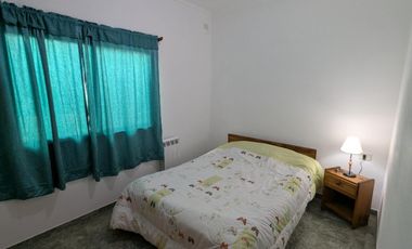 Casa en venta - 3 Dormitorios 2 Baños - 238Mts2 - Roque Perez