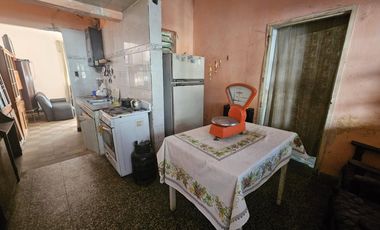 Casa en venta dos dormitorios en Granadero Baigorria.