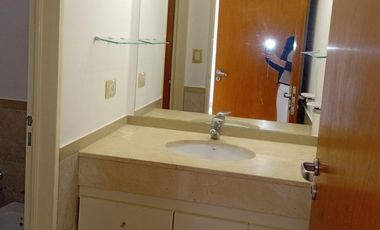 Alquiler departamento dos dormitorios con cochera doble