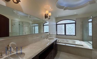 Casa en Renta con amplios espacios en Puerta de Hierro