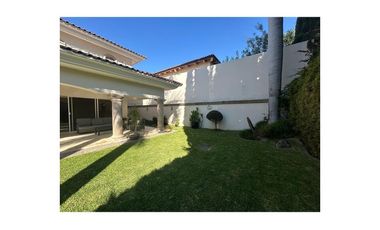 Casa en Renta con amplios espacios en Puerta de Hierro