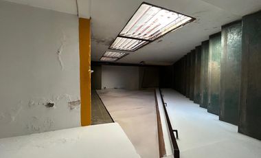 Depósito con oficina en zona industrial con habilitación laboratorio cosmética