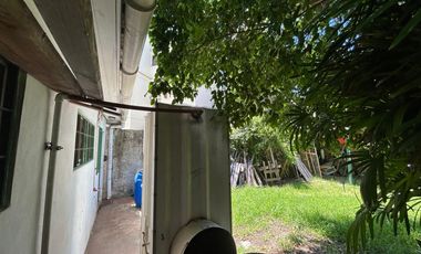 Depósito con oficina en zona industrial con habilitación laboratorio cosmética