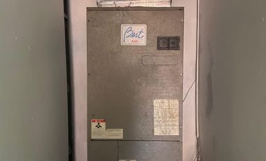 Depósito con oficina en zona industrial con habilitación laboratorio cosmética