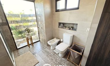 Casa en Venta, Granadero Baigorria.