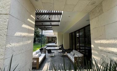 Casa de revista en venta LOMAS COUNTRY CLUB, HUIXQUILUCAN