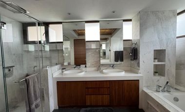 Casa de revista en venta LOMAS COUNTRY CLUB, HUIXQUILUCAN