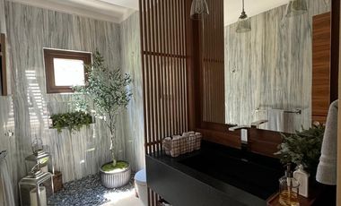 Casa de revista en venta LOMAS COUNTRY CLUB, HUIXQUILUCAN