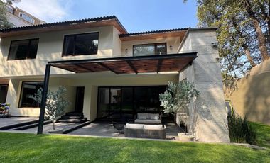 Casa de revista en venta LOMAS COUNTRY CLUB, HUIXQUILUCAN