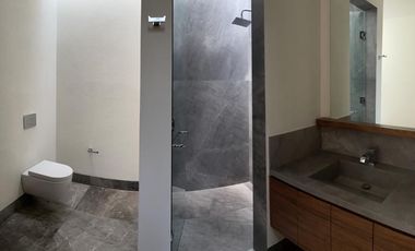 CASA EN VENTA PARA ESTRENAR EN BOSQUES DE LAS PALMAS, HUIXQUILUCAN