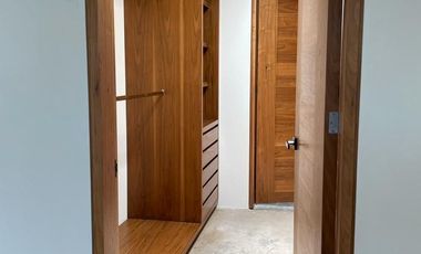 CASA EN VENTA PARA ESTRENAR EN BOSQUES DE LAS PALMAS, HUIXQUILUCAN