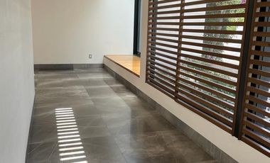 CASA EN VENTA PARA ESTRENAR EN BOSQUES DE LAS PALMAS, HUIXQUILUCAN