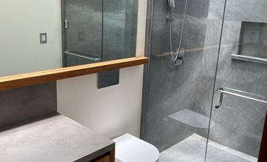 CASA EN VENTA PARA ESTRENAR EN BOSQUES DE LAS PALMAS, HUIXQUILUCAN