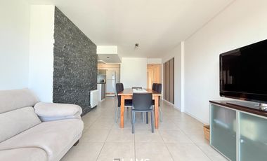 Alquiler 12 meses - Departamento 4 ambientes - Zona Playa Chica