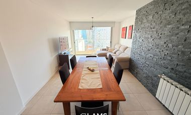 Alquiler 12 meses - Departamento 4 ambientes - Zona Playa Chica