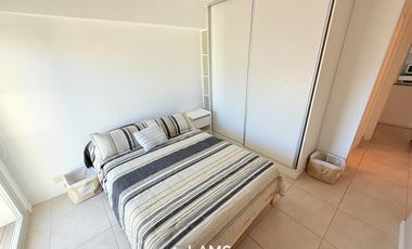 Alquiler 12 meses - Departamento 4 ambientes - Zona Playa Chica