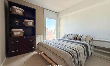 Alquiler 12 meses - Departamento 4 ambientes - Zona Playa Chica