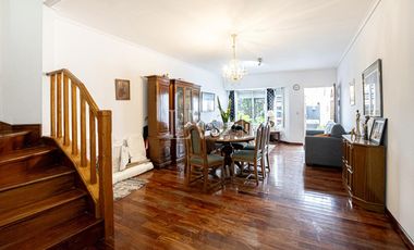 Venta Duplex 5 ambientes en Martinez