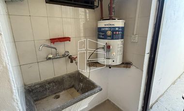 Venta - Casa en calle Bahia Blanca 2200 - C004