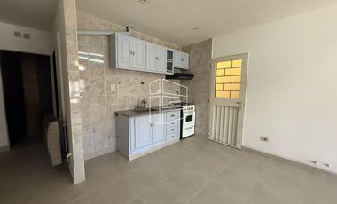 Venta - Casa en calle Bahia Blanca 2200 - C004