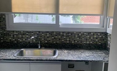 Casa en venta - 2 Dormitorios 2 Baños - Quilmes