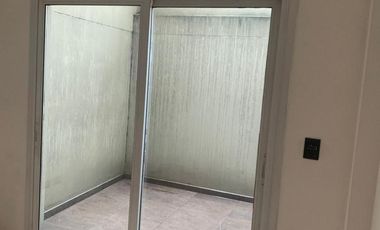 Casa en venta - 2 Dormitorios 2 Baños - Quilmes