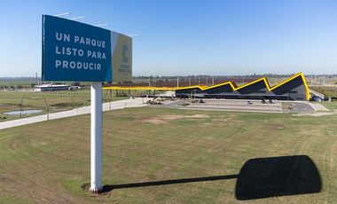 Nave Industrial en Funes