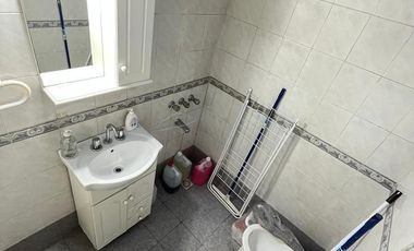 Excelente lote propio c/2 PH independientes!!